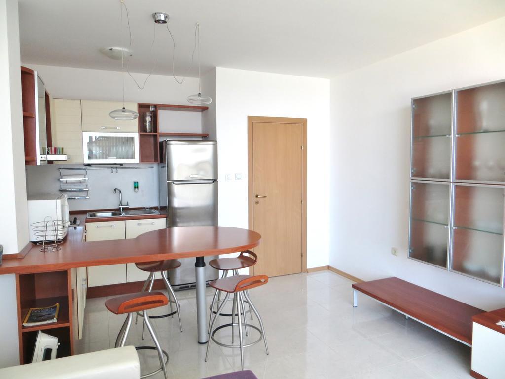 Holiday Apartment In Riviera Complex Święty Włas Pokój zdjęcie