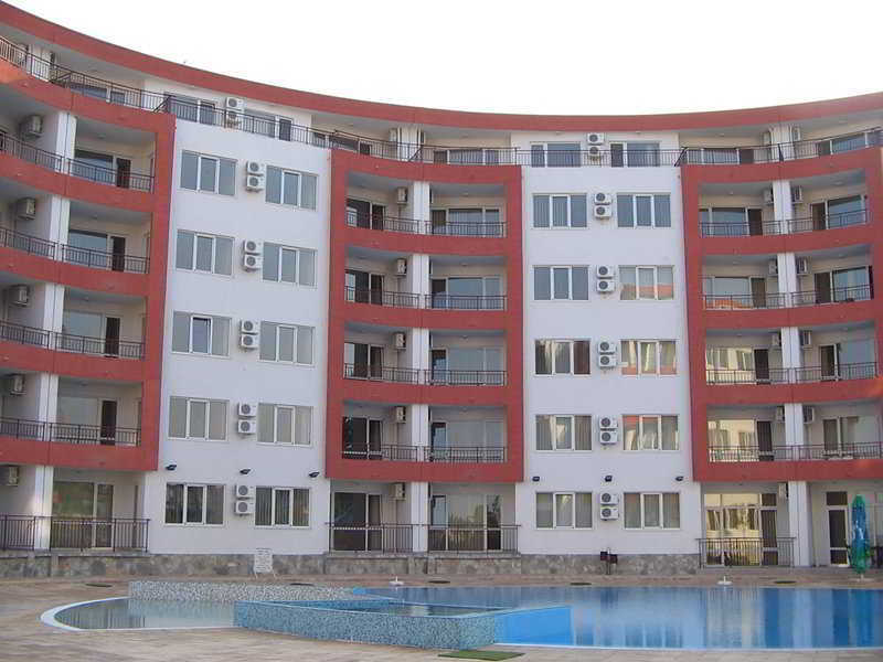 Holiday Apartment In Riviera Complex Święty Włas Zewnętrze zdjęcie