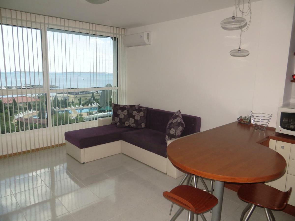 Holiday Apartment In Riviera Complex Święty Włas Zewnętrze zdjęcie